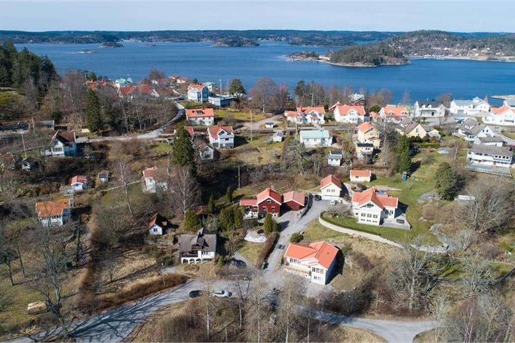 Apartmán Nyrenoverat Kaellarlaegenhet Ljungskile Exteriér fotografie