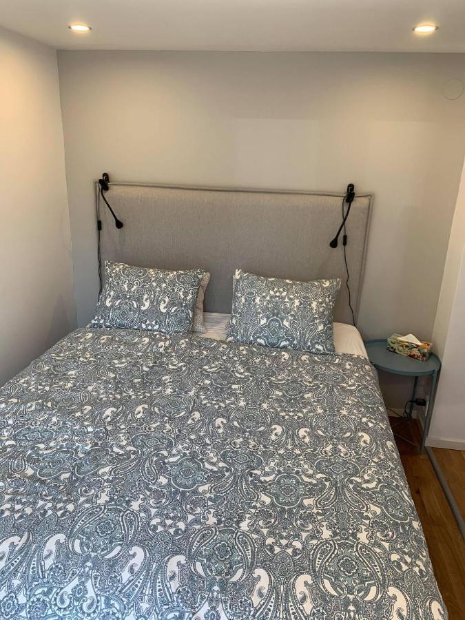Apartmán Nyrenoverat Kaellarlaegenhet Ljungskile Exteriér fotografie