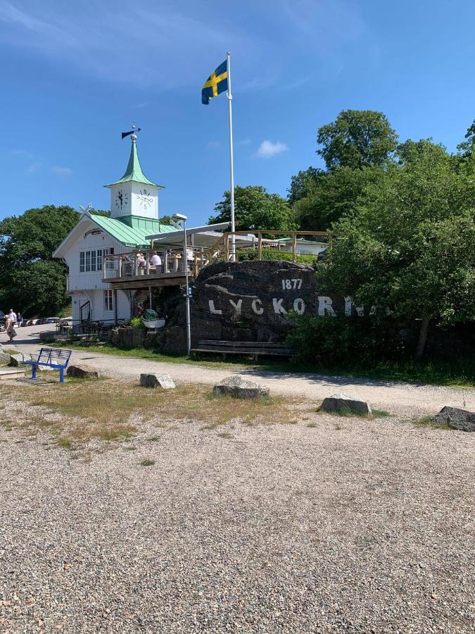 Apartmán Nyrenoverat Kaellarlaegenhet Ljungskile Exteriér fotografie
